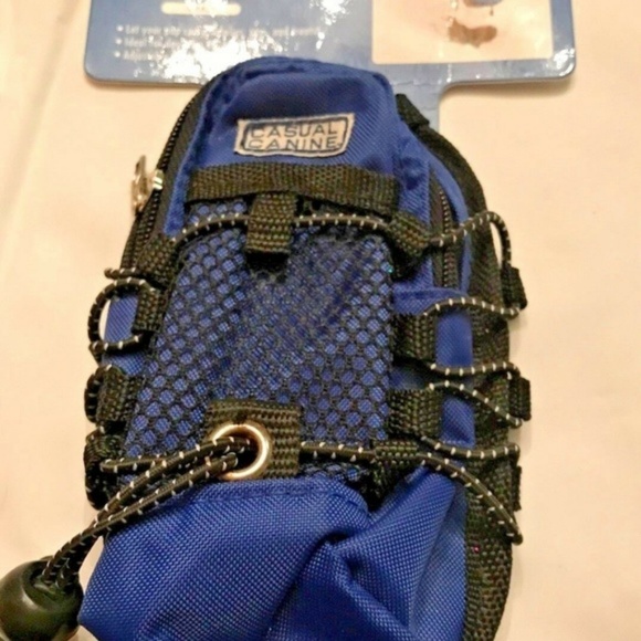 Casual Canine Blue Dog Backpack - Picture 2 of 6